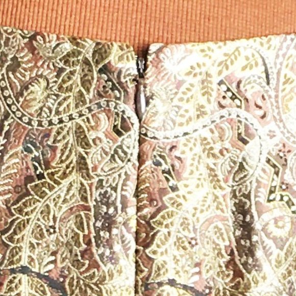 CHETTA B Gold Brocade 2-pc Skirt Set w/Mink Trim - Picture 15 of 16